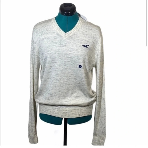 Hollister Men Jumper Knit Casual Grey Cotton Blend Pullover Sweater NWT - Picture 2 of 5